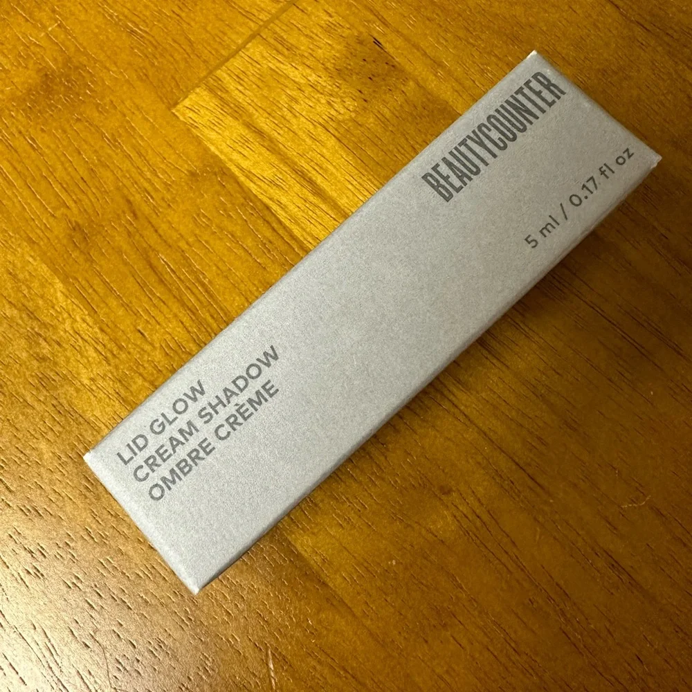 NWT! Beautycounter's Lid Glow Cream Shadow EMBER COLOR